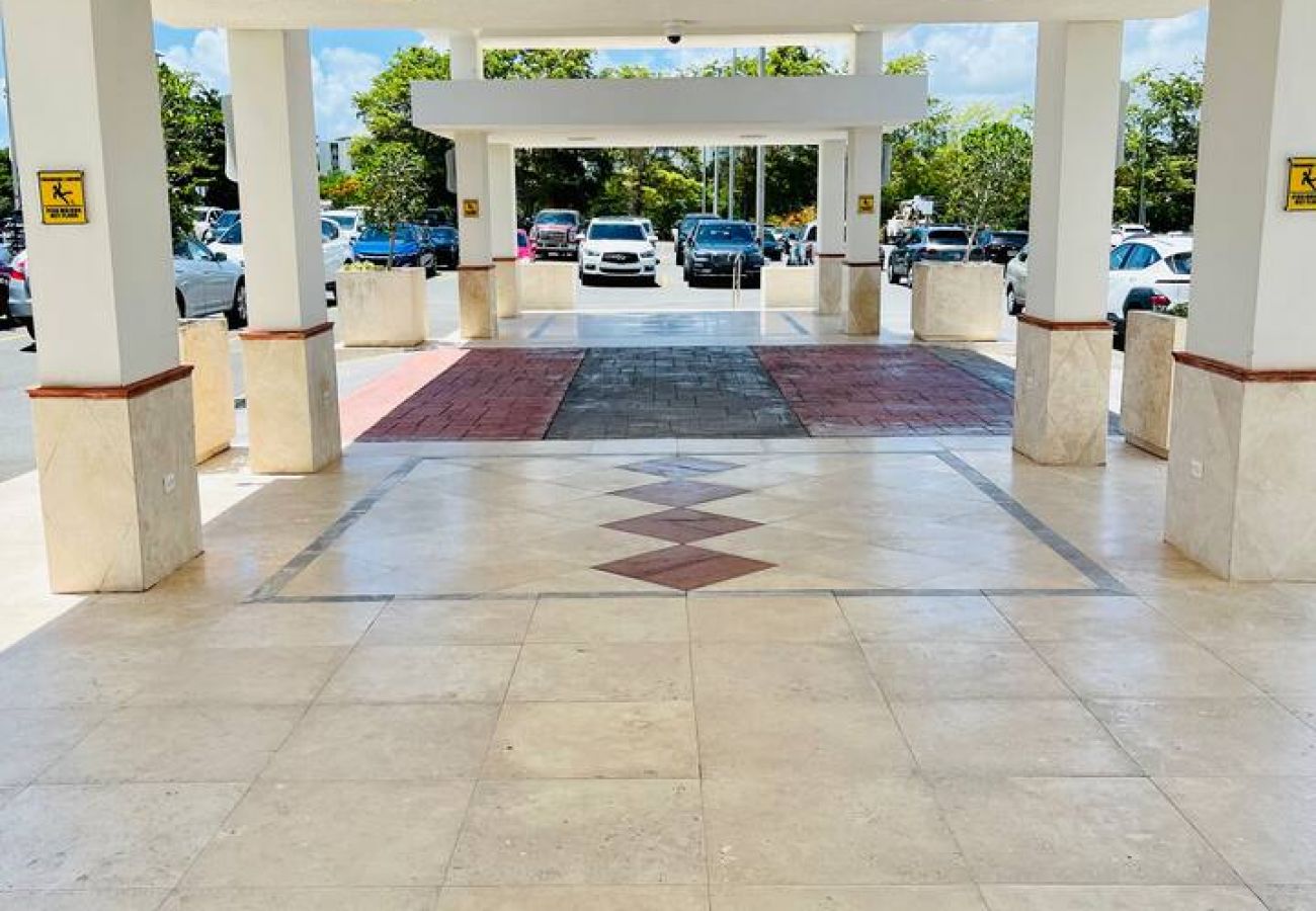 Apartment in Fajardo - Fajardo Oceanfront: Marina Views, Wi-Fi & Pool 