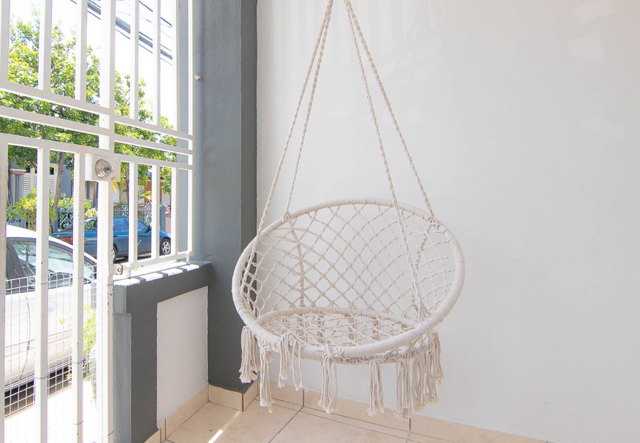 Apartment in San Juan - Beautiful 2 Bedroom in Miramar! 