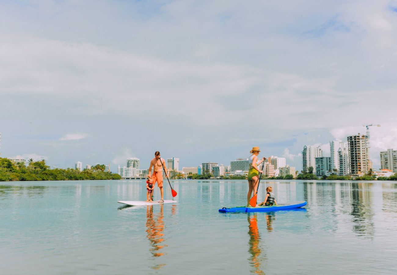 Apartment in San Juan - Beautiful 2 Bedroom in Miramar! 