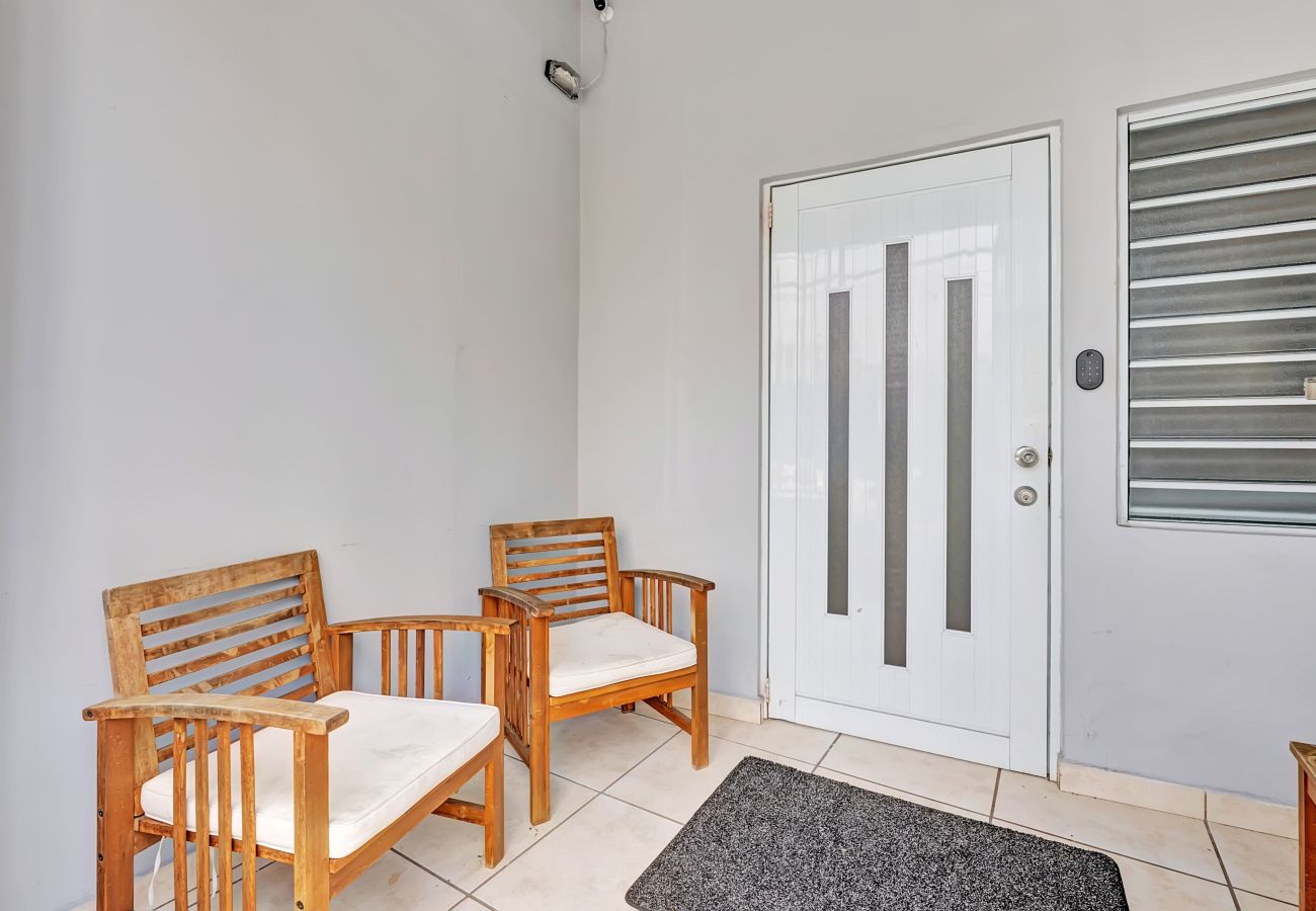 Apartment in San Juan - Beautiful 2 Bedroom in Miramar! 