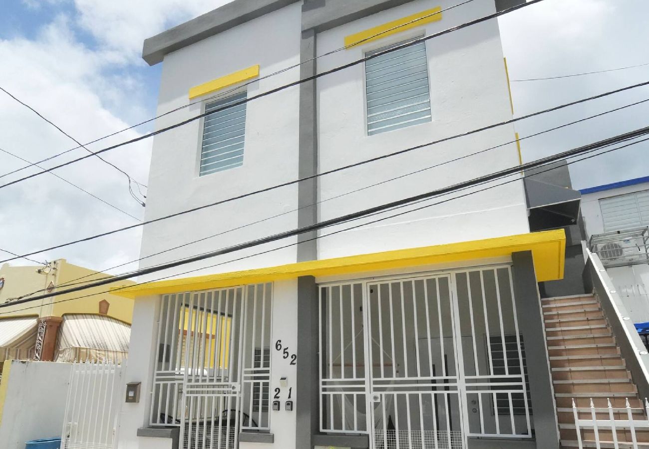 Apartment in San Juan - Centric and Cozy Studio In The Heart of Miramar 