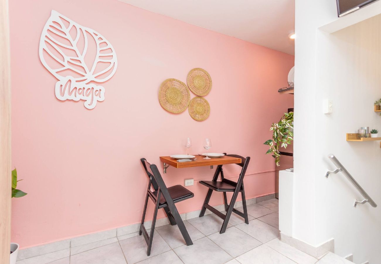 Apartment in San Juan - Centric and Cozy Studio In The Heart of Miramar 