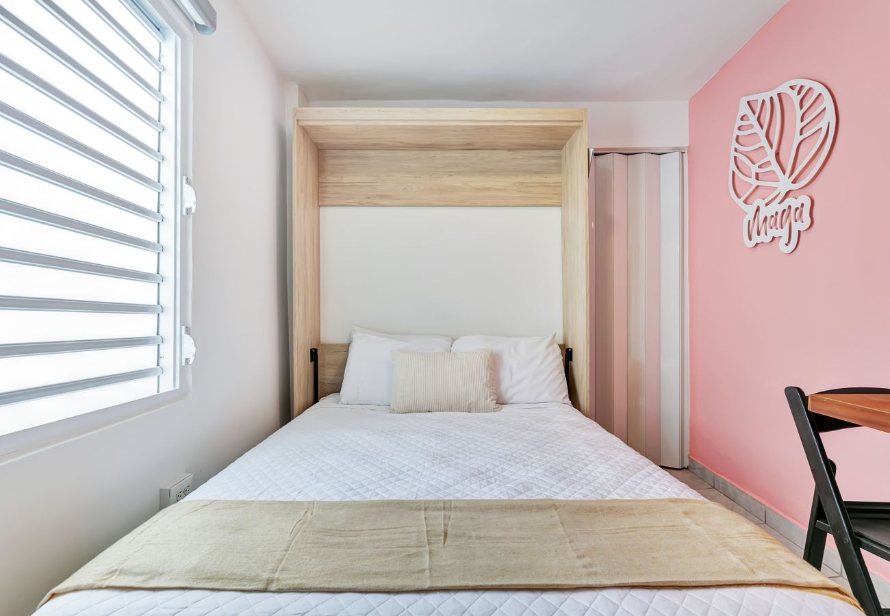 Apartment in San Juan - Bright, Centric and Cozy Studio In The Heart of Miramar 