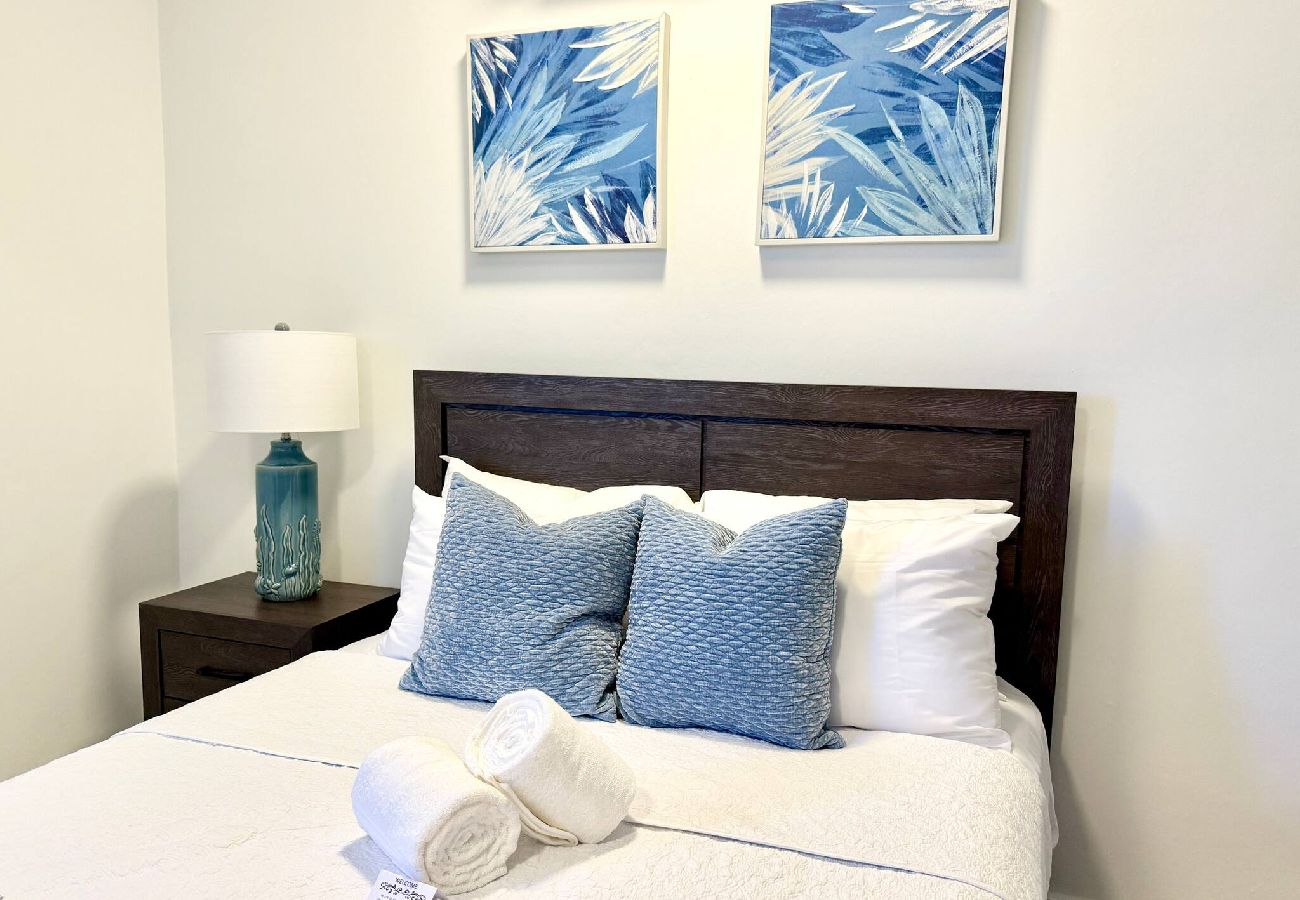 Apartment in San Juan - Brisamare Apt 5 |  2BR  | Pool, BBQ, Generator 