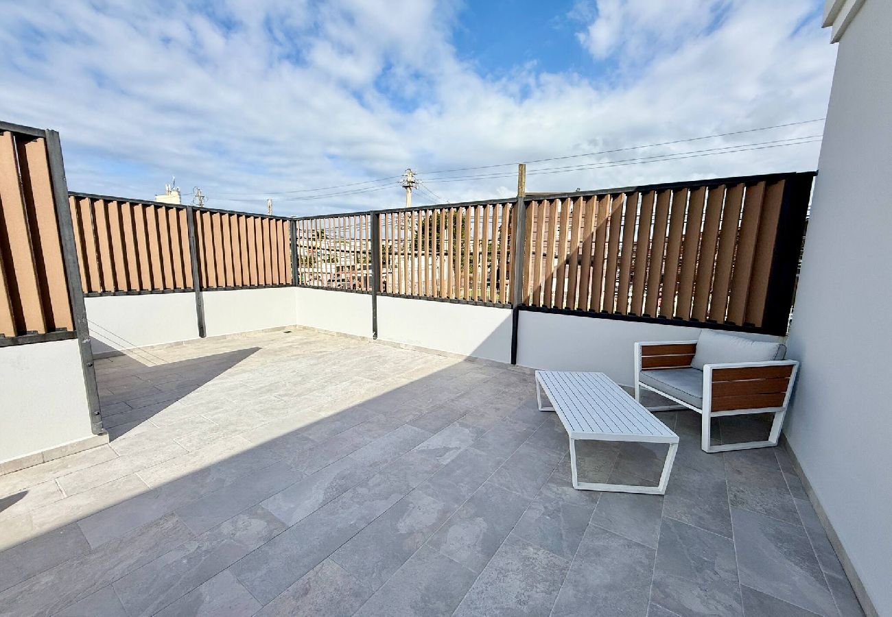 Apartment in San Juan - Brisamare Apt 5 |  2BR  | Pool, BBQ, Generator 