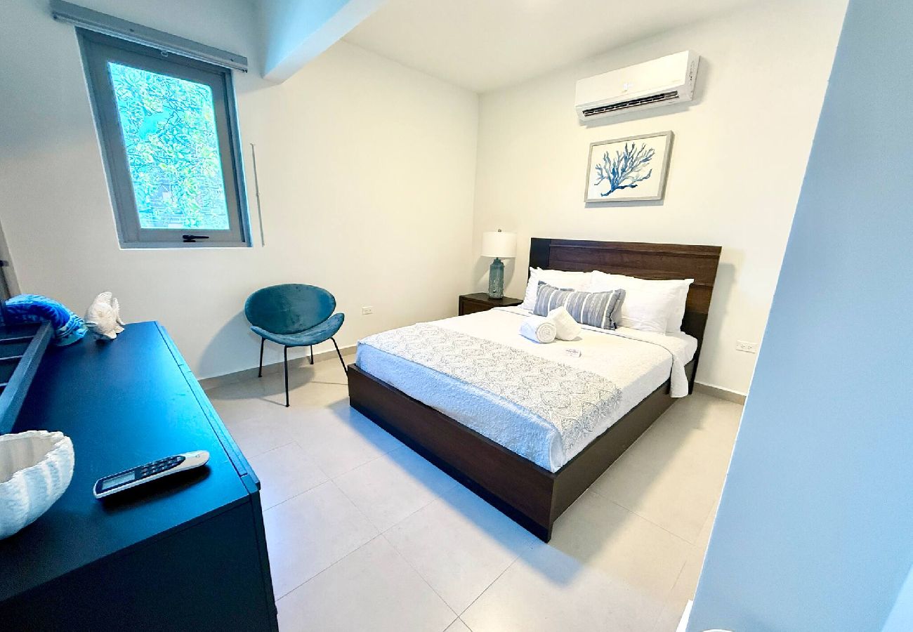 Apartment in San Juan - Brisamare Apt 5 |  2BR  | Pool, BBQ, Generator 