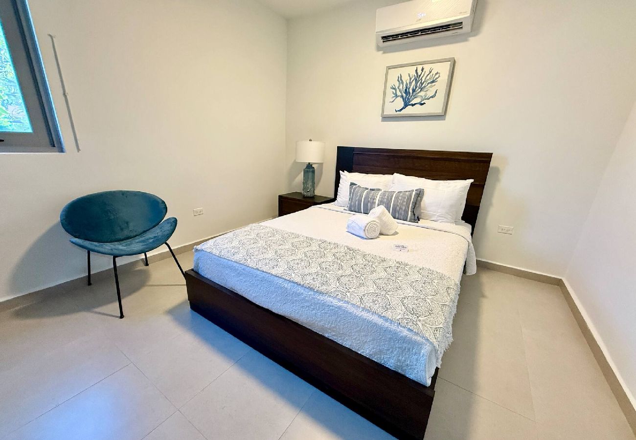 Apartment in San Juan - Brisamare Apt 5 |  2BR  | Pool, BBQ, Generator 