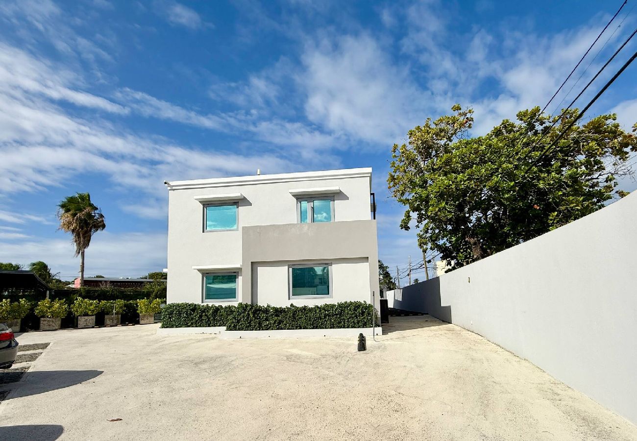 Apartment in San Juan - Brisamare Apt 2 | 2BR | Pool, BBQ, Generator 