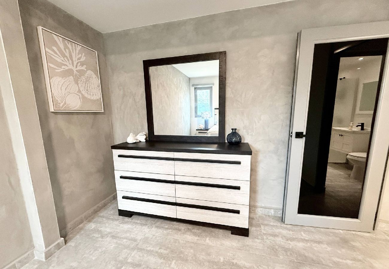 Apartment in San Juan - Brisamare Apt 2 | 2BR | Pool, BBQ, Generator 