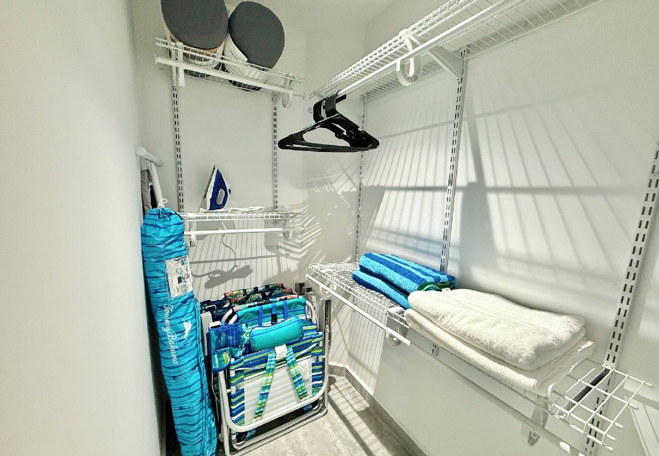 Apartment in San Juan - Brisamare Apt 2 | 2BR | Pool, BBQ, Generator 