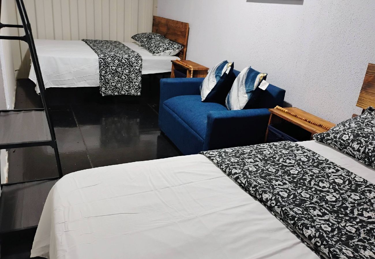 Apartment in Vega Baja - Cozy One-Bedroom Apartment for 4 Guests Near the Beach