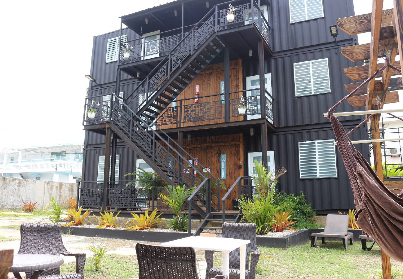 Apartment in Vega Baja - Cozy One-Bedroom Apartment for 4 Guests Near the Beach