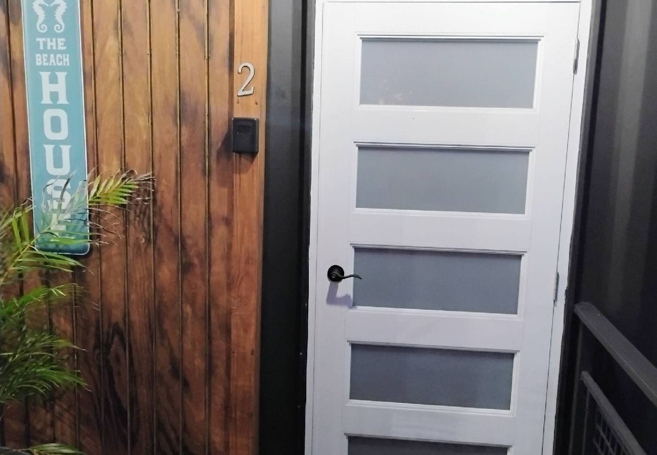 Apartment in Vega Baja - Cozy One-Bedroom Apartment for 4 Guests Near the Beach