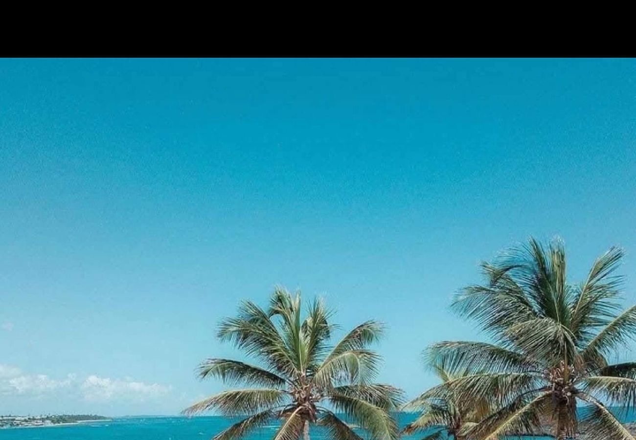 Apartment in Vega Baja - Cozy One-Bedroom Apartment for 4 Guests Near the Beach