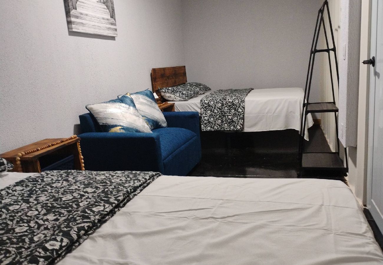 Apartment in Vega Baja - Cozy One-Bedroom Apartment for 4 Guests Near the Beach