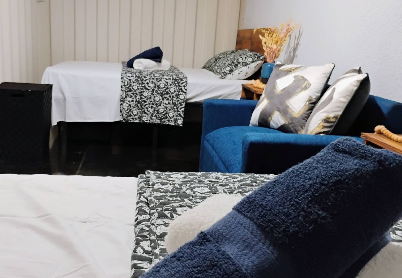 Apartment in Vega Baja - Cozy One-Bedroom Apartment for 4 Guests Near the Beach