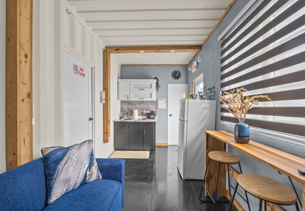 Apartment in Vega Baja - Charming 1-Bedroom Beach Apartment for 4