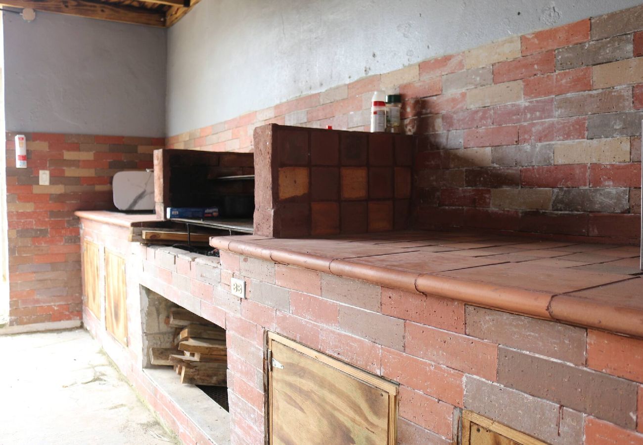 Apartment in Vega Baja - Beachside 1BR Apartment at Entre Olas – Sleeps 4