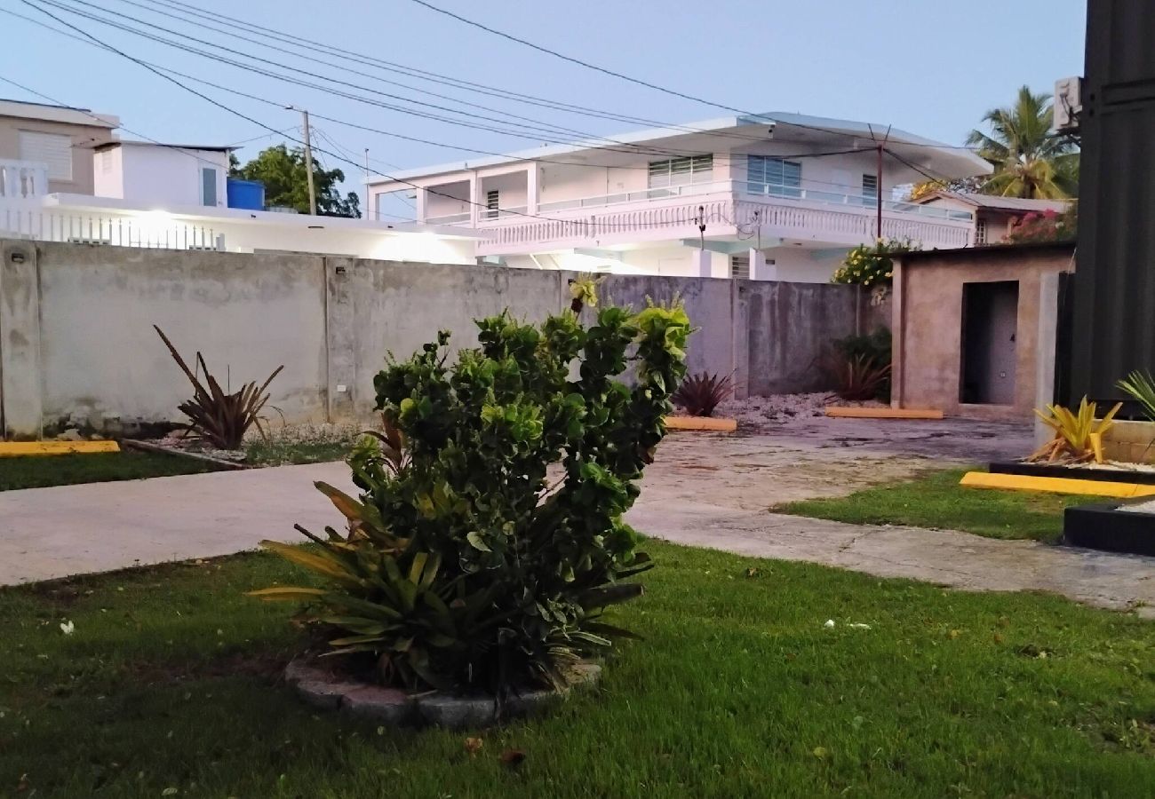 Apartment in Vega Baja - Beachside 1BR Apartment at Entre Olas – Sleeps 4