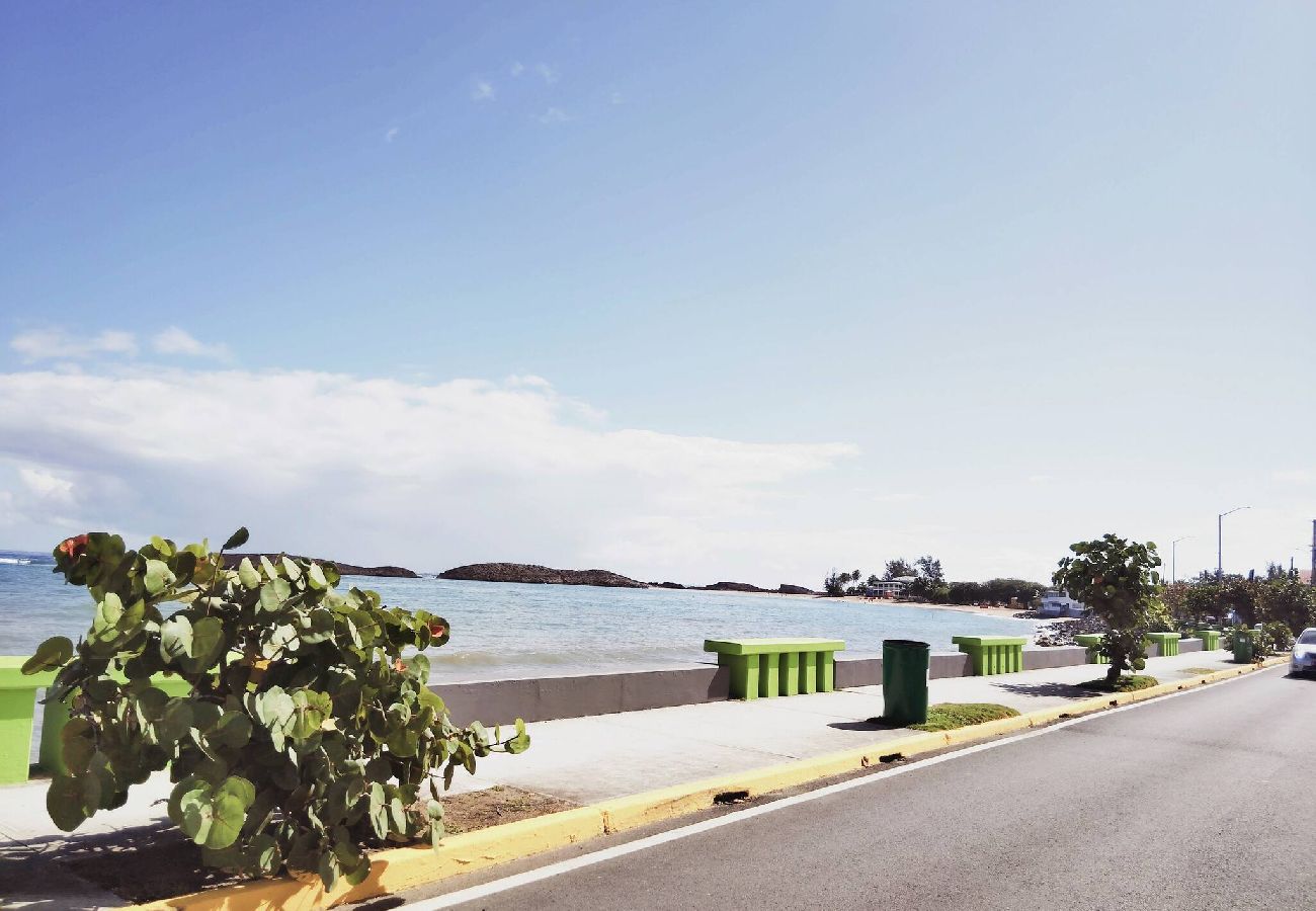 Apartment in Vega Baja - Beachside 1BR Apartment at Entre Olas – Sleeps 4