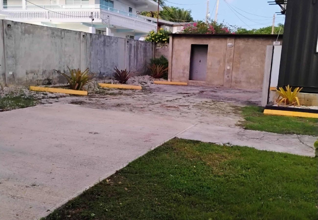 Apartment in Vega Baja - Beachside 1BR Apartment at Entre Olas – Sleeps 4