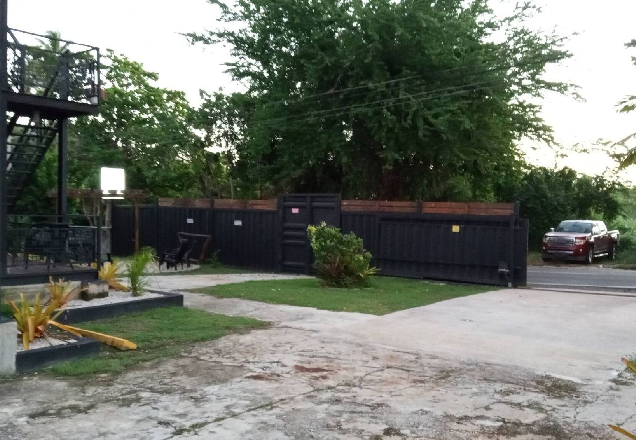 Apartment in Vega Baja - Beachside 1BR Apartment at Entre Olas – Sleeps 4