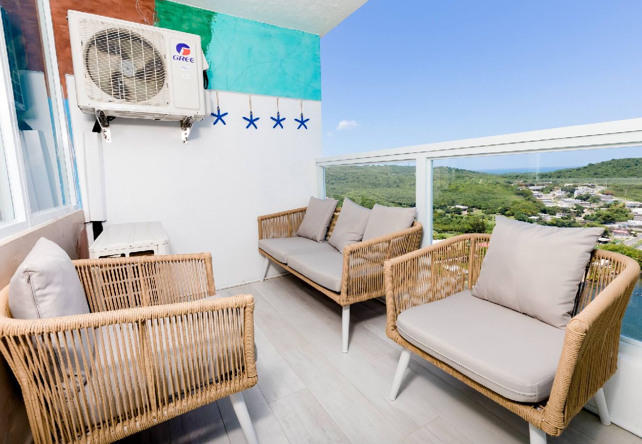 Apartment in Fajardo - Ocean view condo with pool & fits 3 