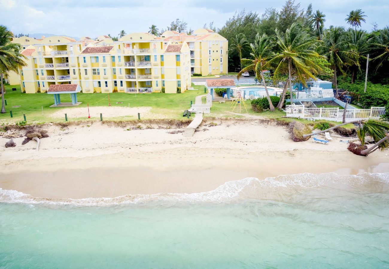 Apartment in Río Grande - Beach condo with 3 bedrooms and ocean views 