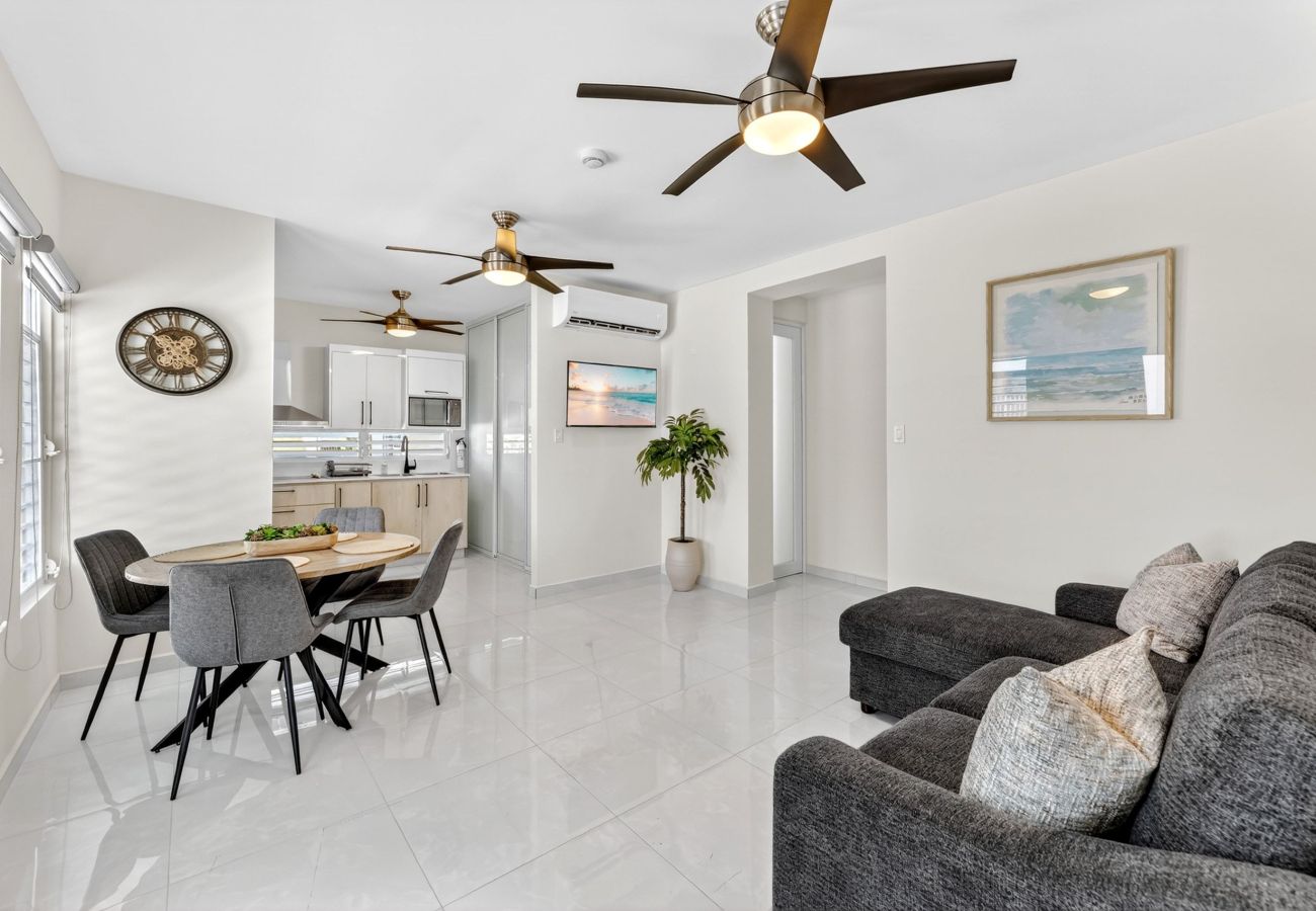 Apartment in San Juan - Urban Hato Rey Retreat 2BR w/ Private Balcony View