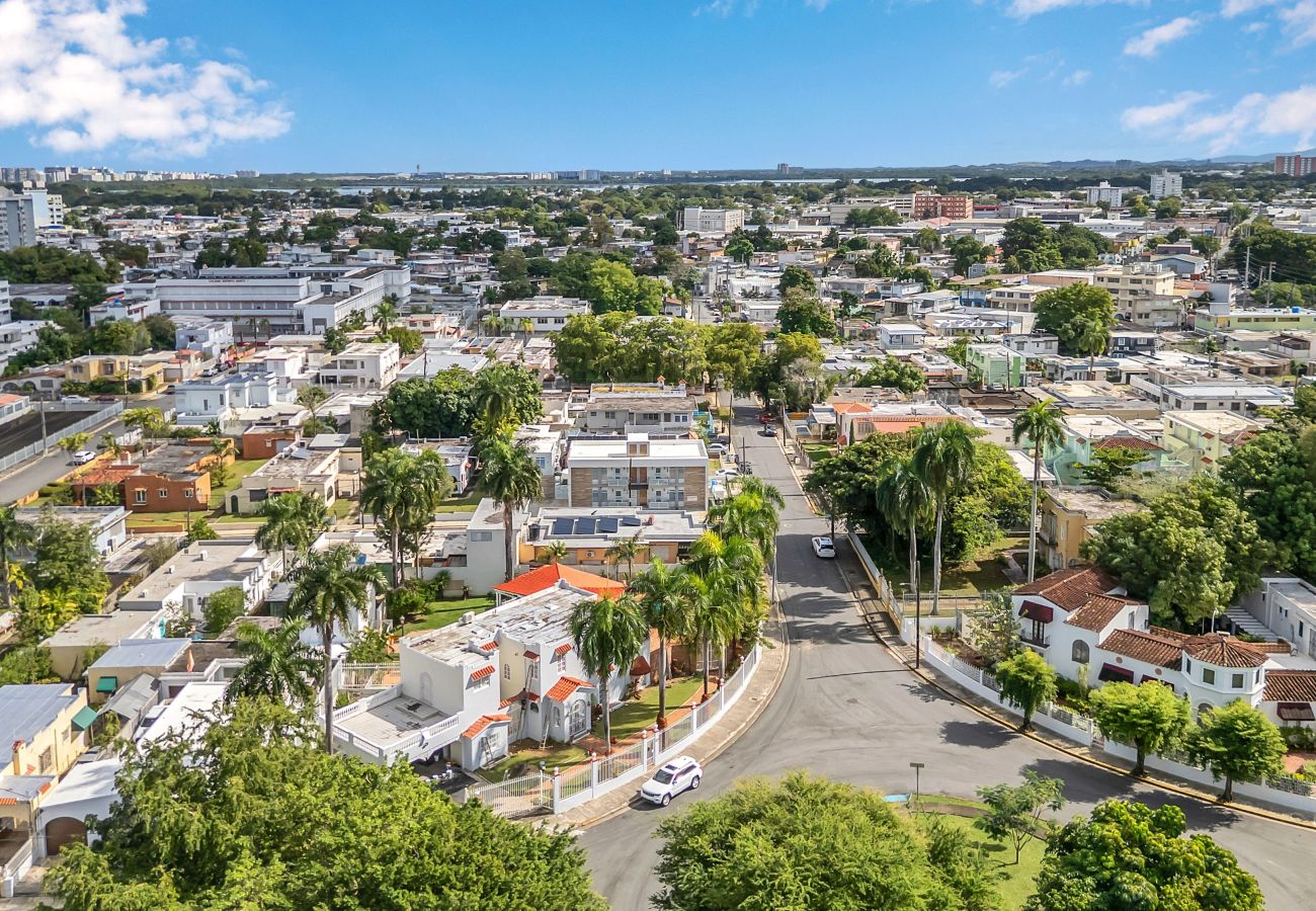 Apartment in San Juan - Spacious Apt. with Private Balcony, 2 BR | Sleeps 6