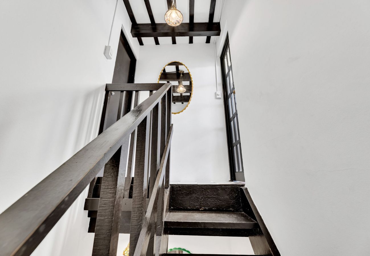 Apartment in San Juan - Centrally located  2BR Apartment w Terrance in San Juan