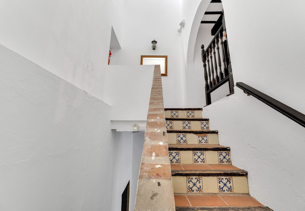 Apartment in San Juan - Centrally located  2BR Apartment w Terrance in San Juan