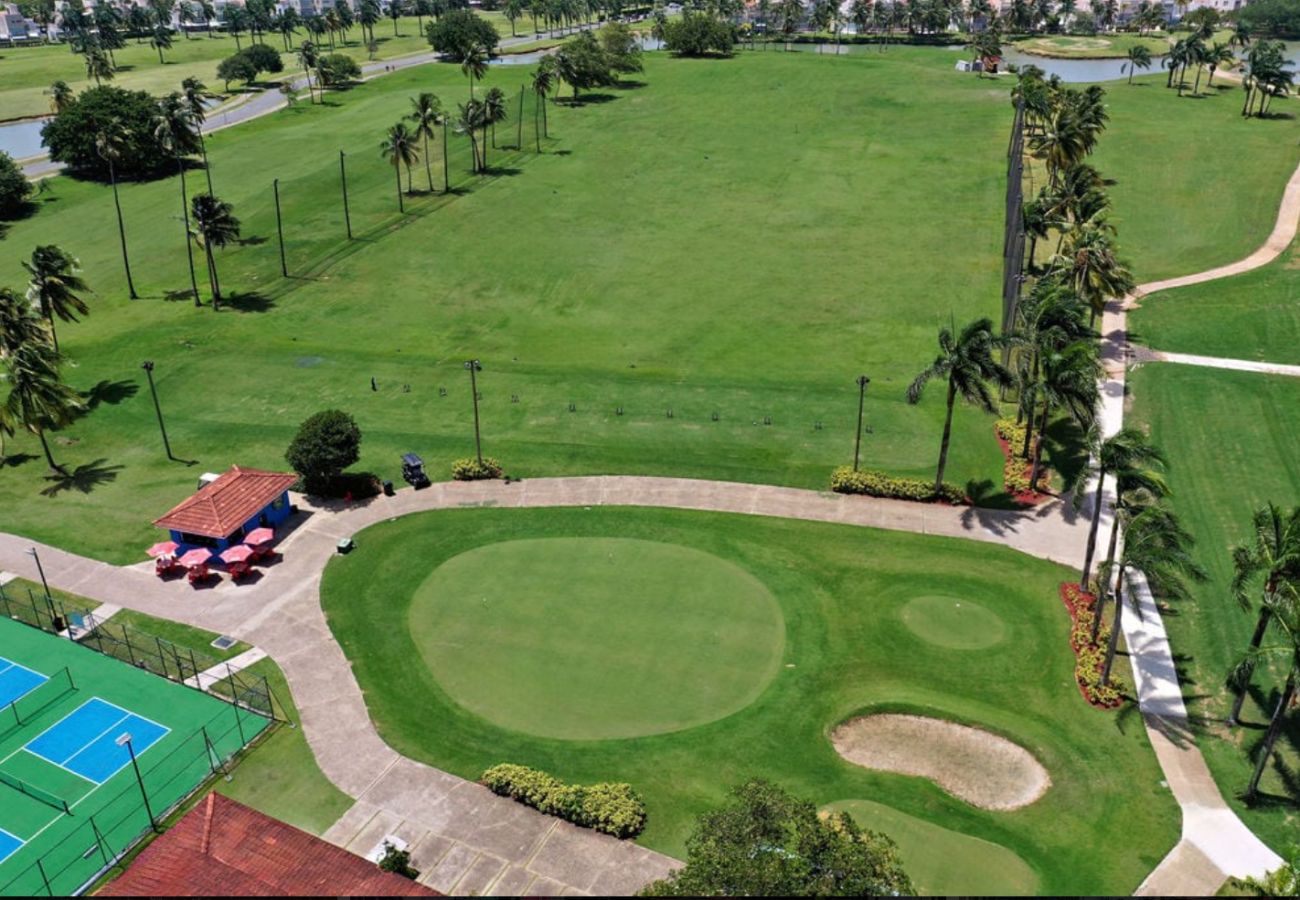 Apartment in Dorado - Luxury Oceanfront 2BR |Beach Access + Resort Pools