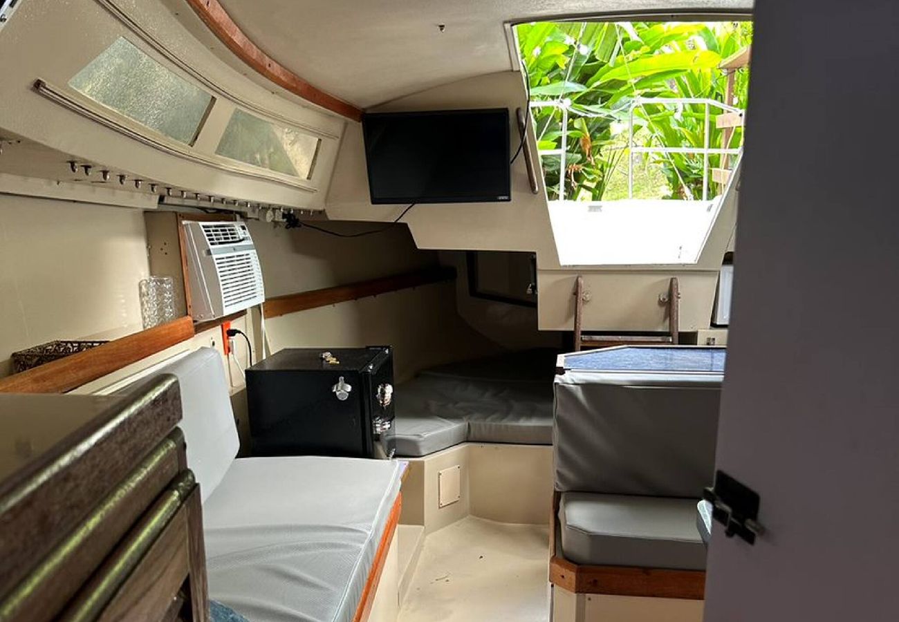 Boat in Cayey - Cozy Sailboat at the Montains with air conditioned