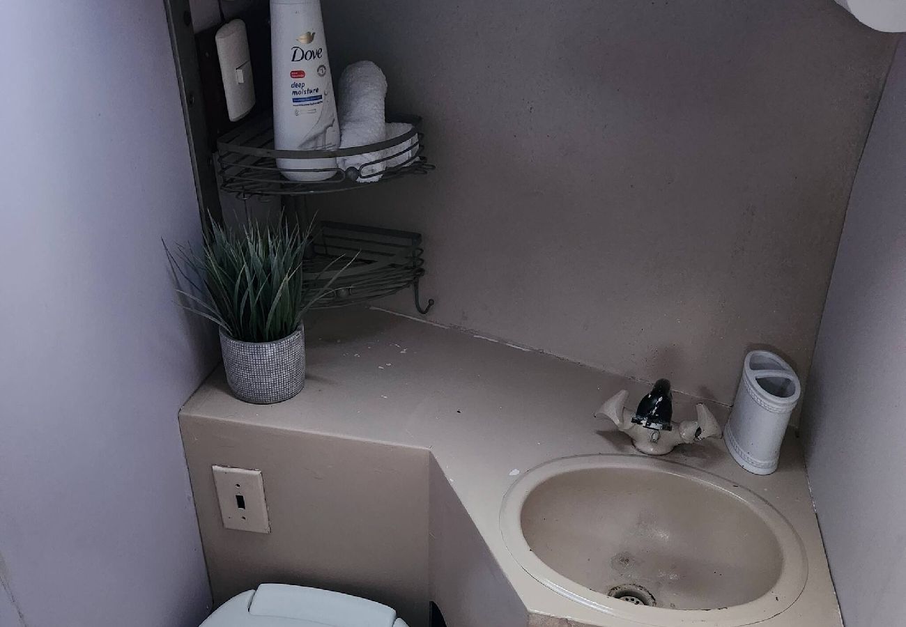 Boat in Cayey - Cozy Sailboat at the Montains with air conditioned