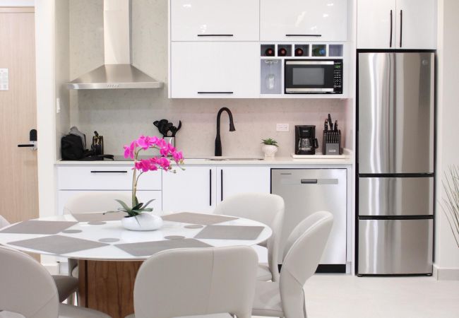 Apartment in Dorado - Elegant 1BR Retreat w/ King Bed & Balcony