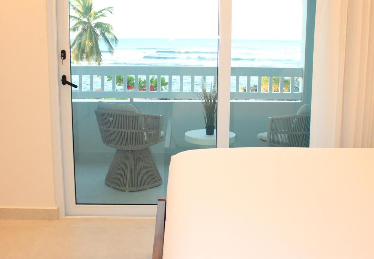Apartment in Dorado - Elegant 1BR Retreat w/ King Bed & Balcony