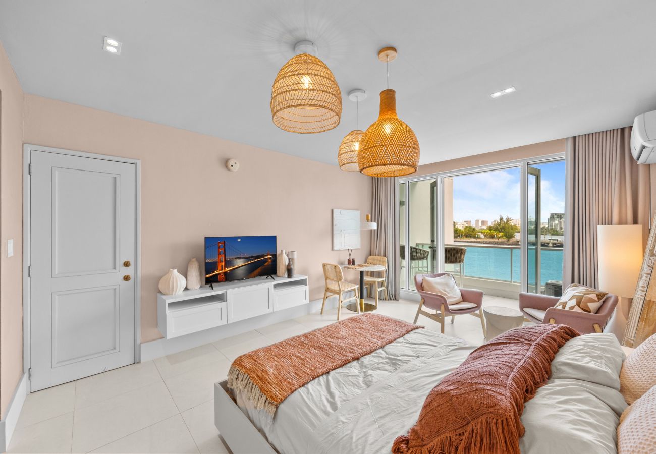 Apartment in San Juan - Stylish San Juan Condo | Pool, Balcony & Prime Location