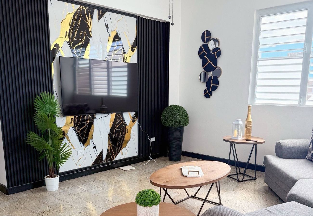 Apartment in Ponce - Charming 3BR Near Ponce Attractions