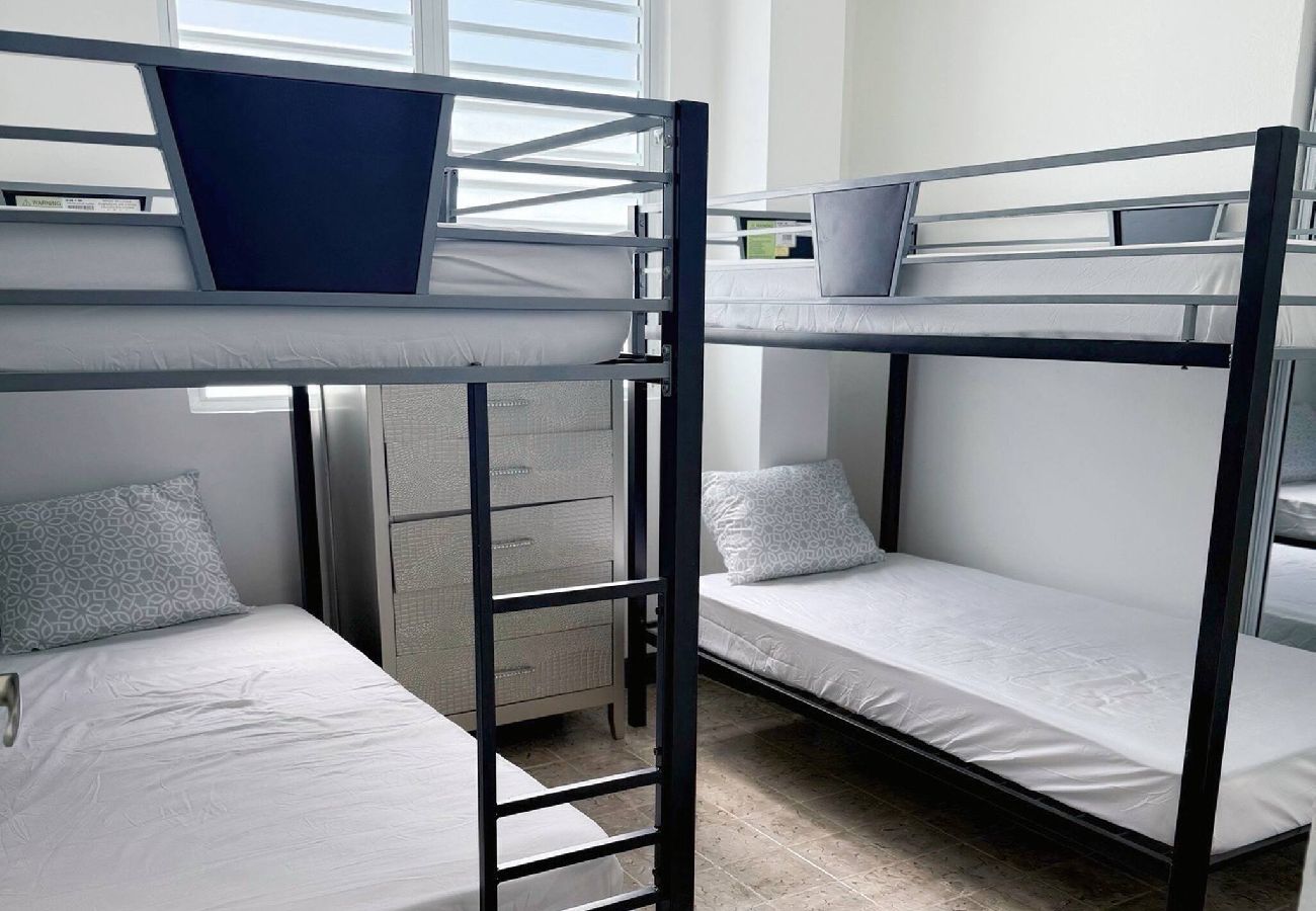 Apartment in Ponce - Charming 3BR Near Ponce Attractions