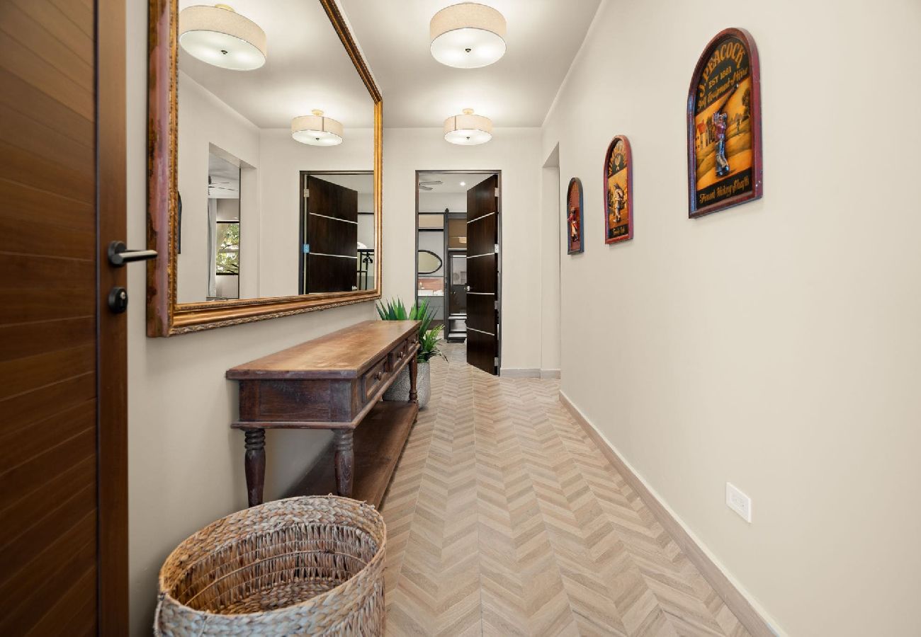 Apartment in San Juan - Condado Modern-Cozy 2-Bedroom City & Sea Getaway 