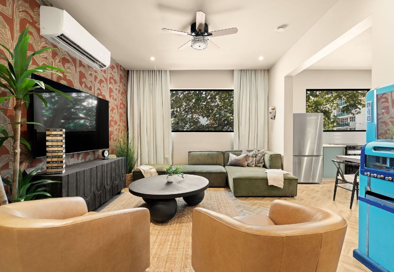 Apartment in San Juan - Condado 5BR Apt| Walk to Beach & Restaurants