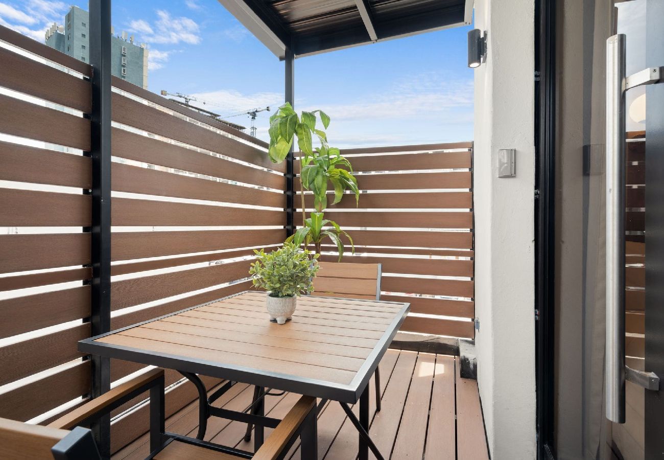 Apartment in San Juan - Condado 5BR Apt| Walk to Beach & Restaurants