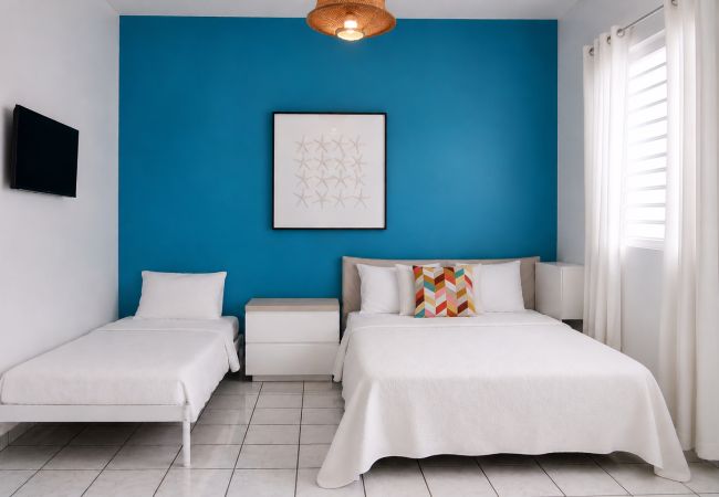 Apartment in San Juan - 1BR Walk to Escambrón Beach Near Old San Juan