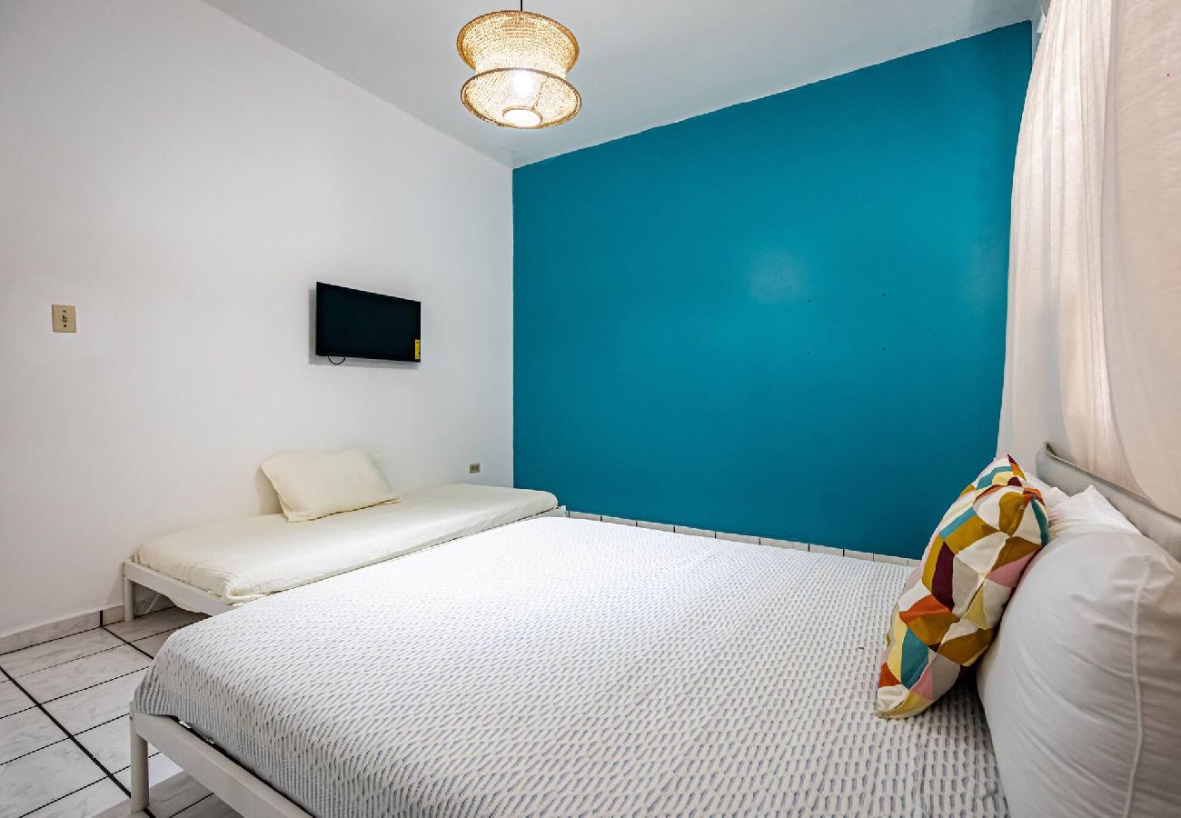 Apartment in San Juan - Affordable 1BR Walk to Beach and Old San Juan 