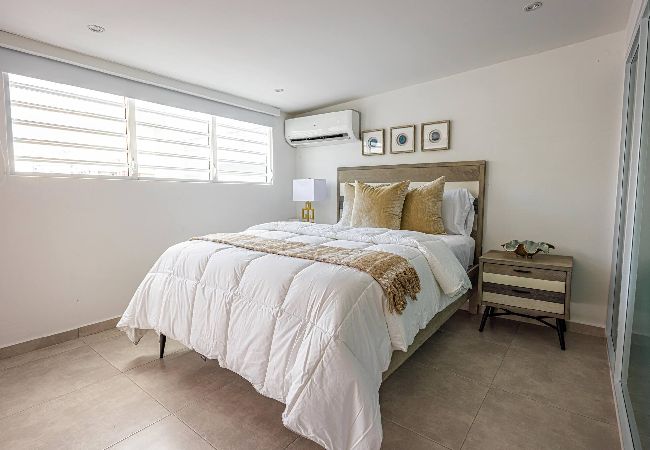 Apartment in San Juan - Stylish and Comfortable Studio Steps from La Cerra 