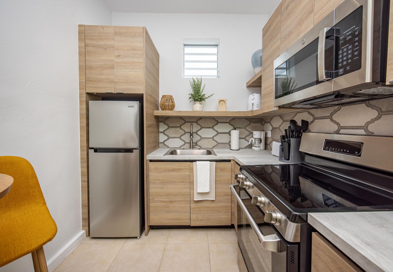 Apartment in San Juan - Stylish 2 Br Apartment Steps from La Cerra 