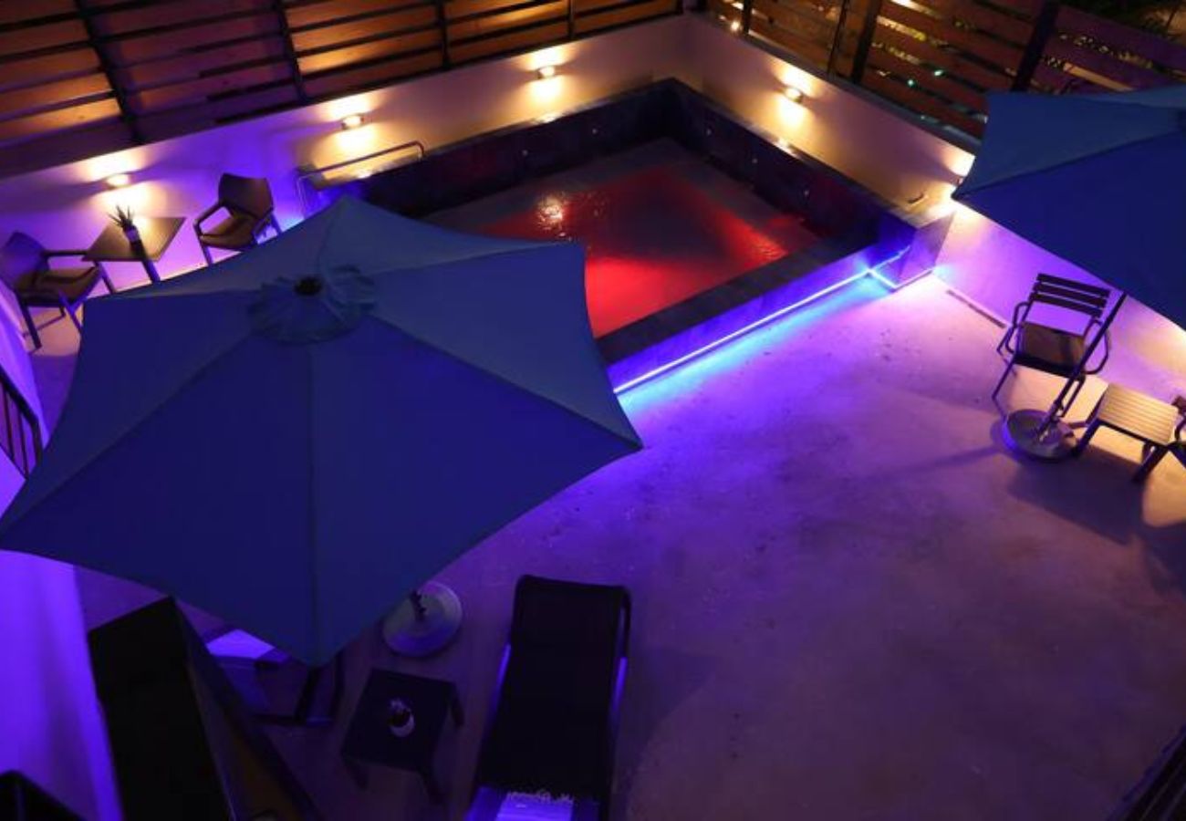 Rent by room in Carolina - OB | Queen Suite