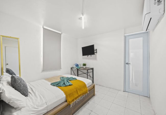 House in San Juan - Downtown studio at San Juan 