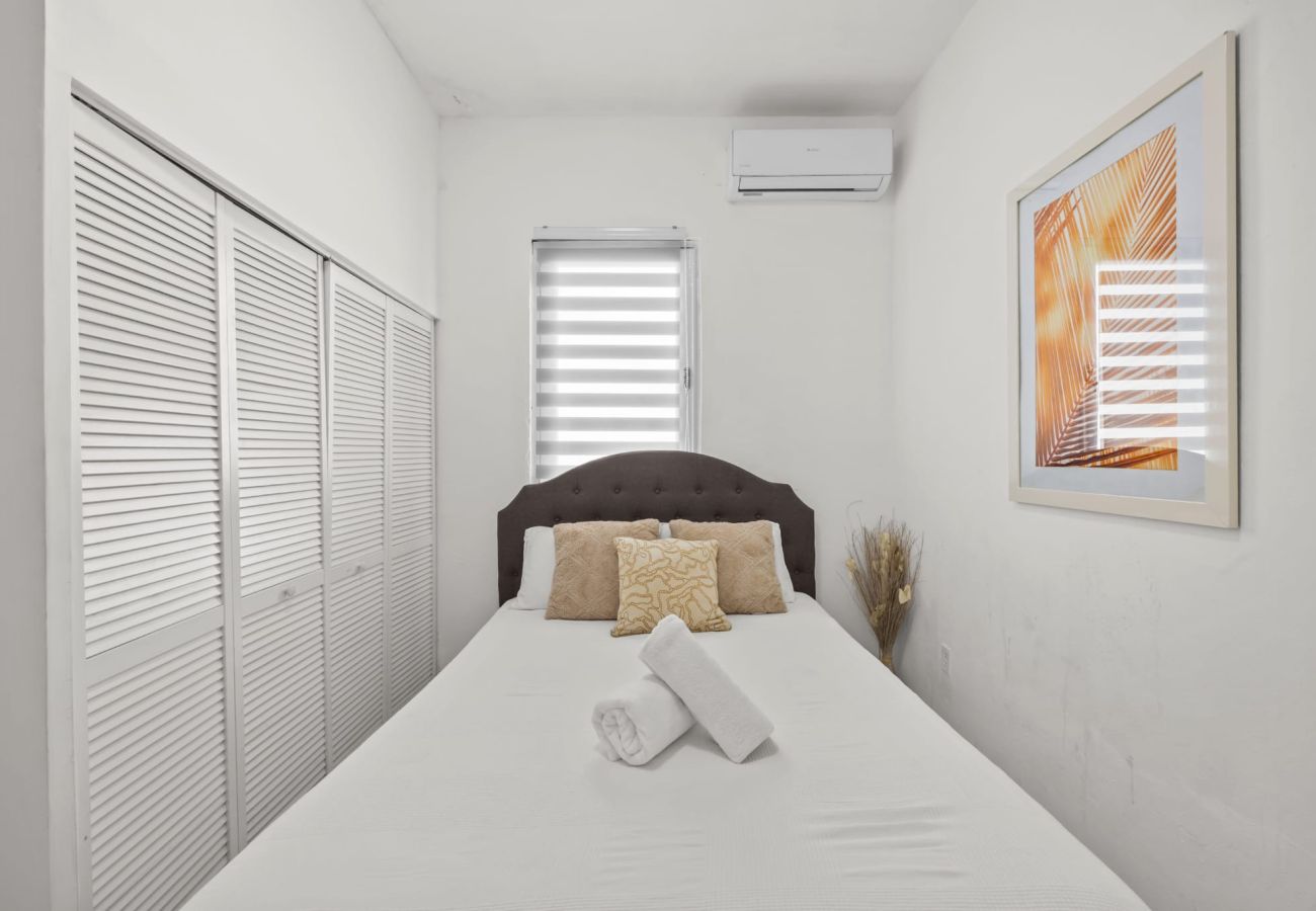 House in San Juan - Cozy Family Apartment at San Juan 
